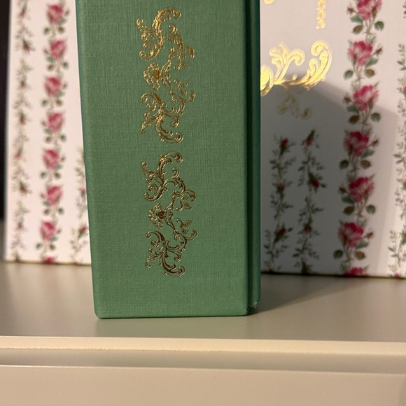 Gucci The Alchemist's Garden Set - Green and Gold - Picture 7 of 12